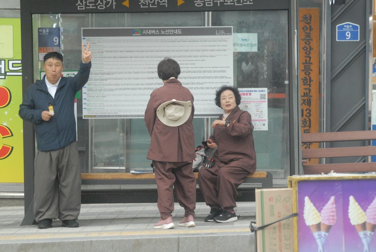 2024. 5.11 천안사암연합회 봉축법요식 및 제등행렬 2.jpg