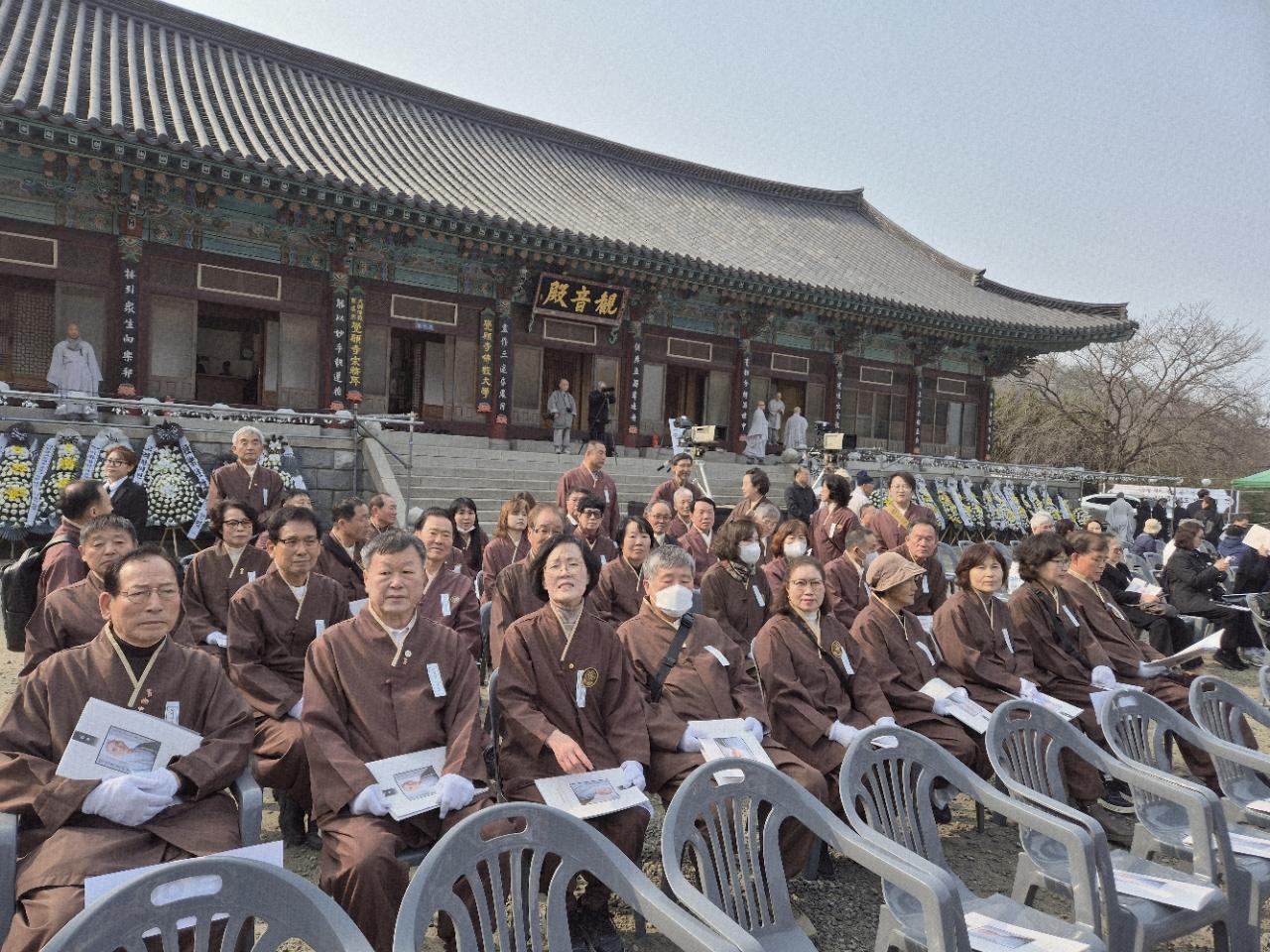 각원사 조실 경해당 법인스님 영결식 및 다비장(2026. 3.27) 2.jpg