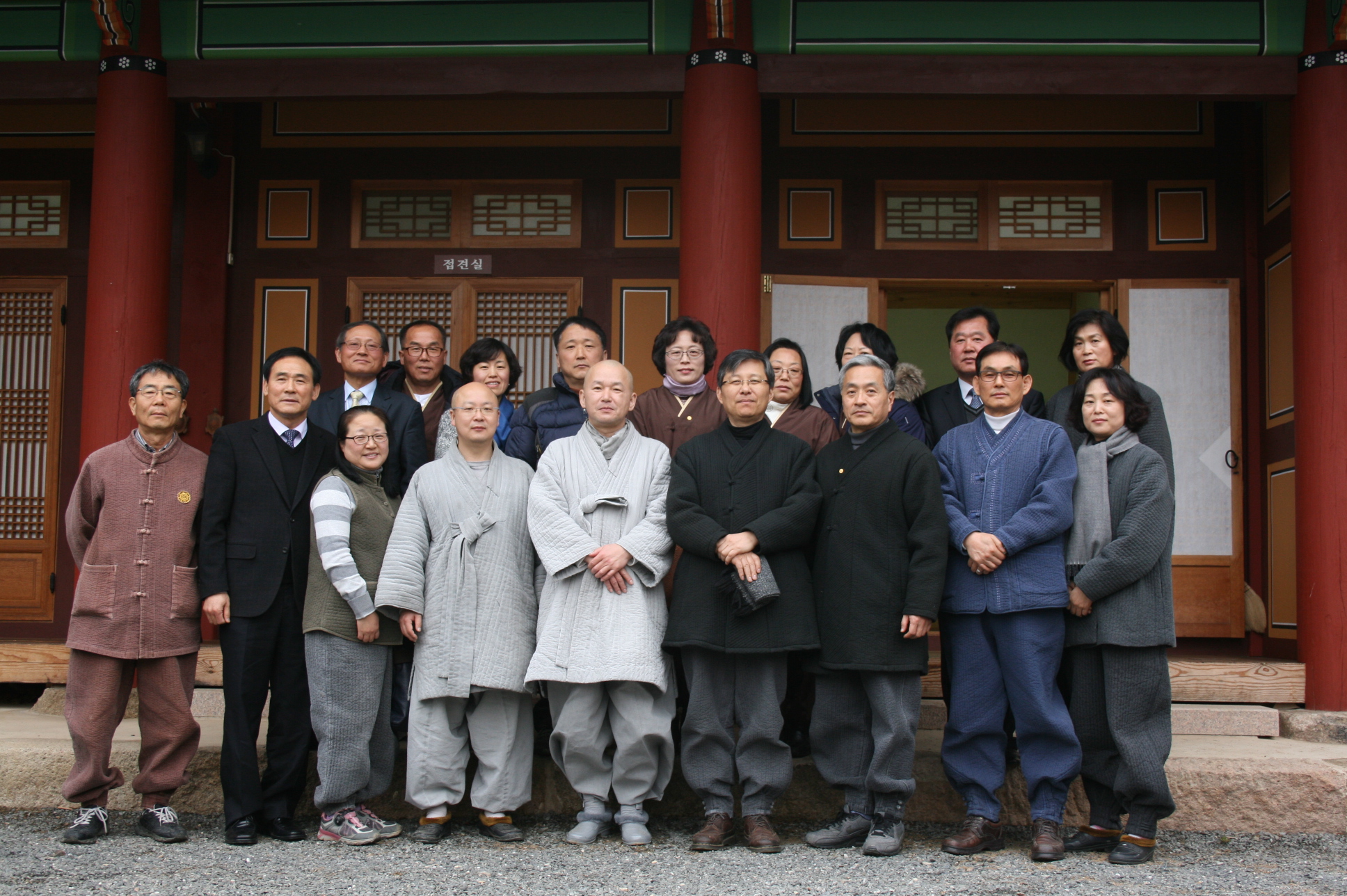 불기2558(2014)년 포교사단 충북지역단 임원진 스님들께 세베 다녀왓습니다 009.jpg
